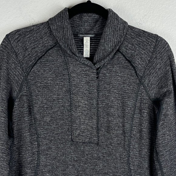 Lululemon Sweatshirt Women's Size 12 Think Fast Pullover Stretch Athletic Black - Picture 3 of 11